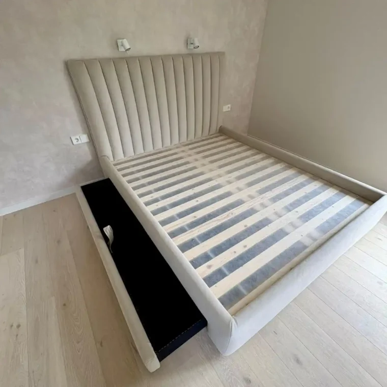 Voodi Cloudy - Image 11